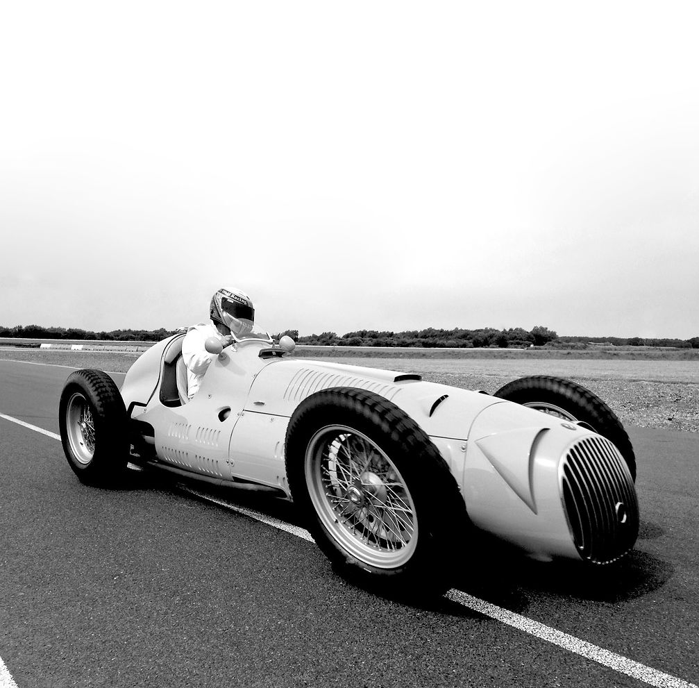 B&W car.jpg