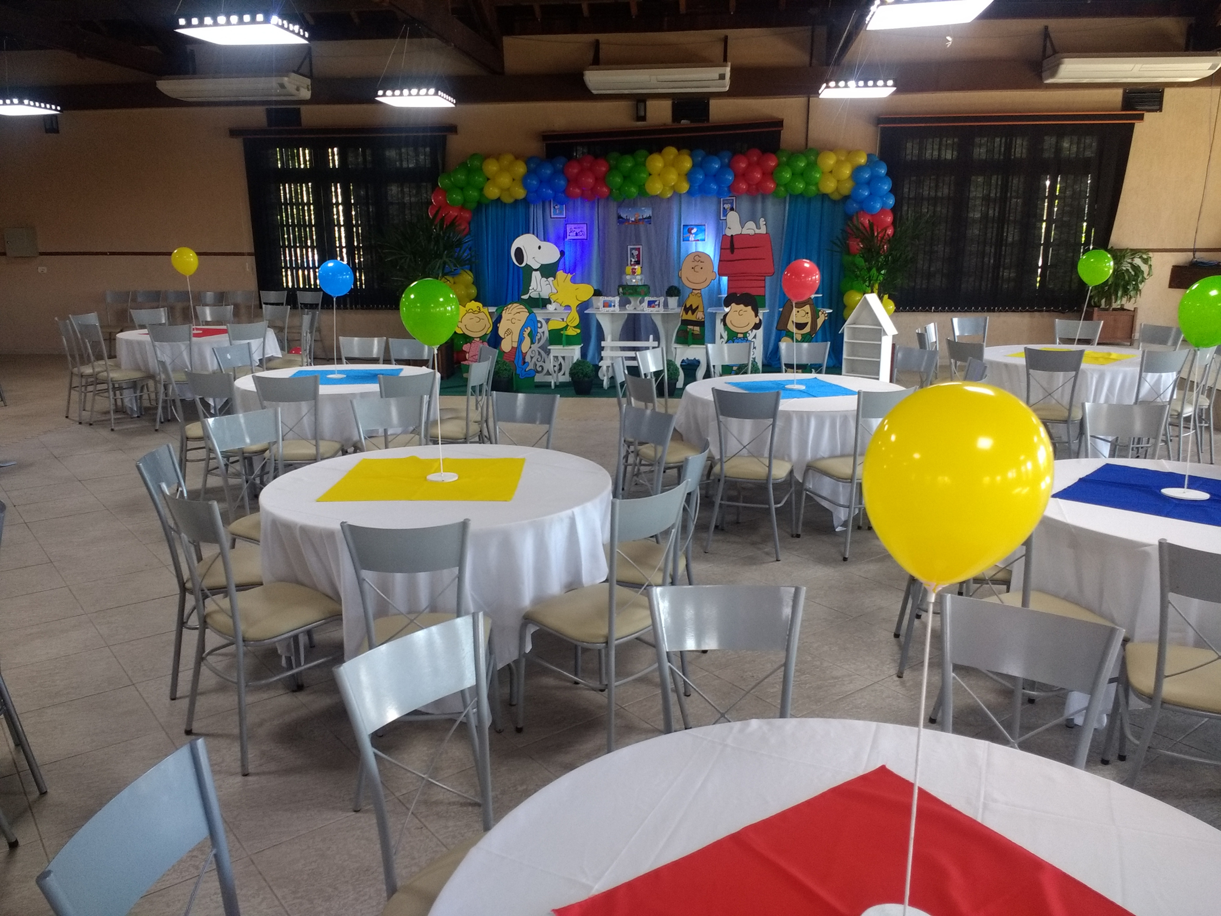 Toalha de mesa de convidados