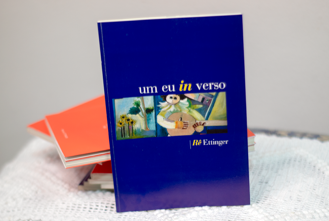 UM EU IN VERSO