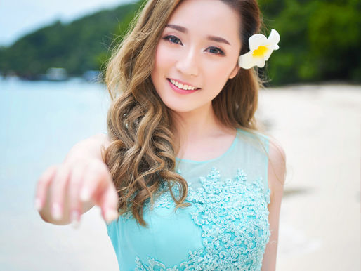 Take my hand, my love and my souls, because it is meant for you