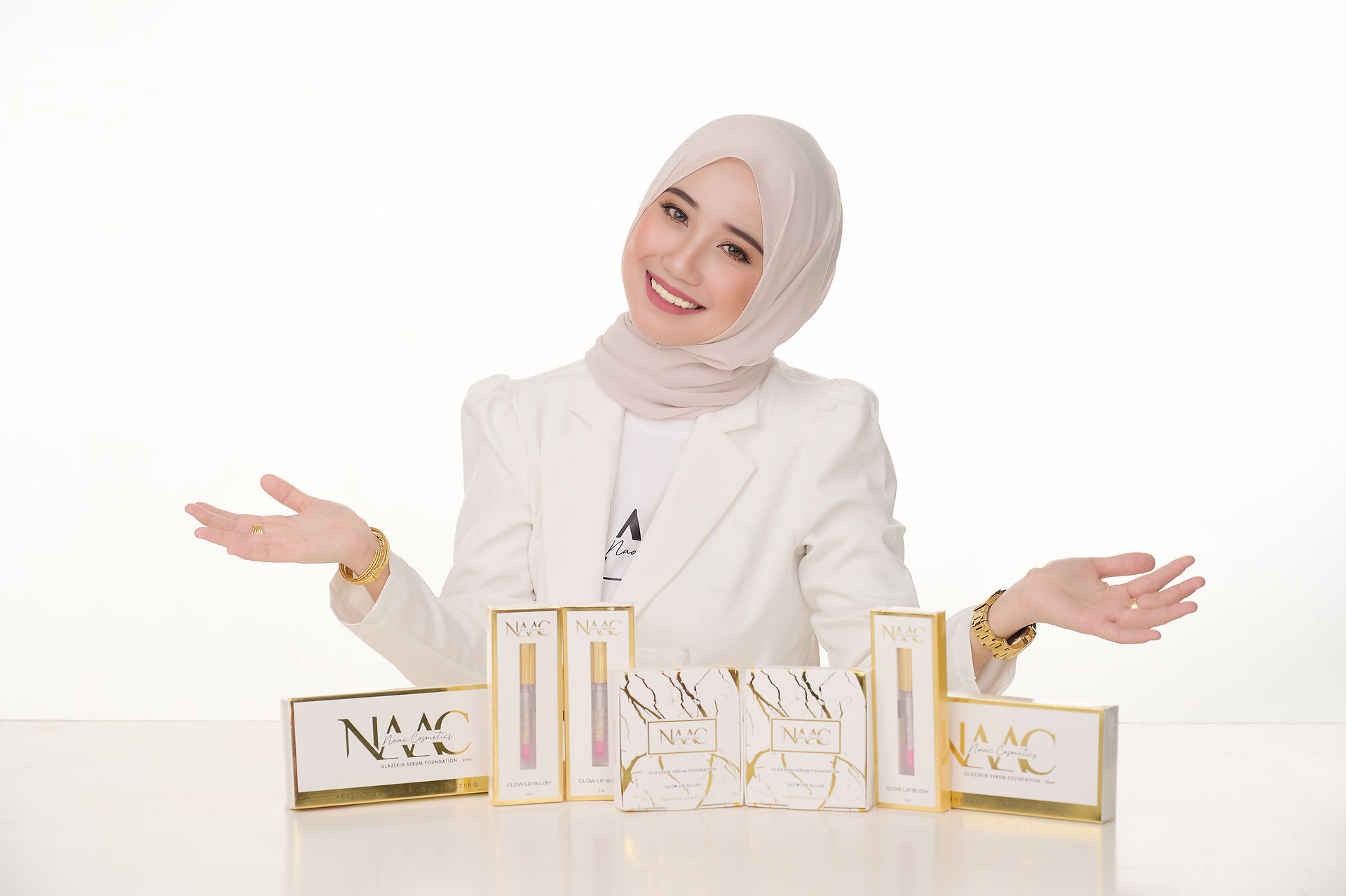 Local Cosmetic Makeup Product