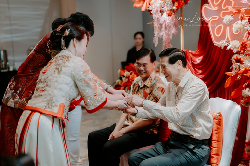 tea ceremony, emcee daikam by eugene chong wedding planner by lumilove wedding planner