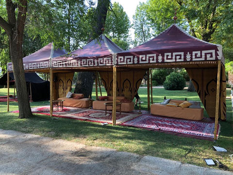alquiler carpa mobiliario evento rodaje material oriental eventos