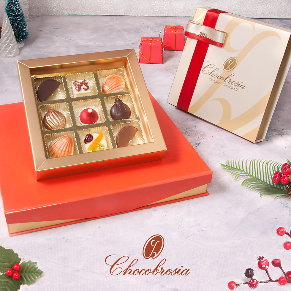Thumbnail: Classic Christmas Gift Box - 9 Chocolates