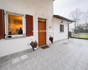 Immagine 2023-04-15 083047.png