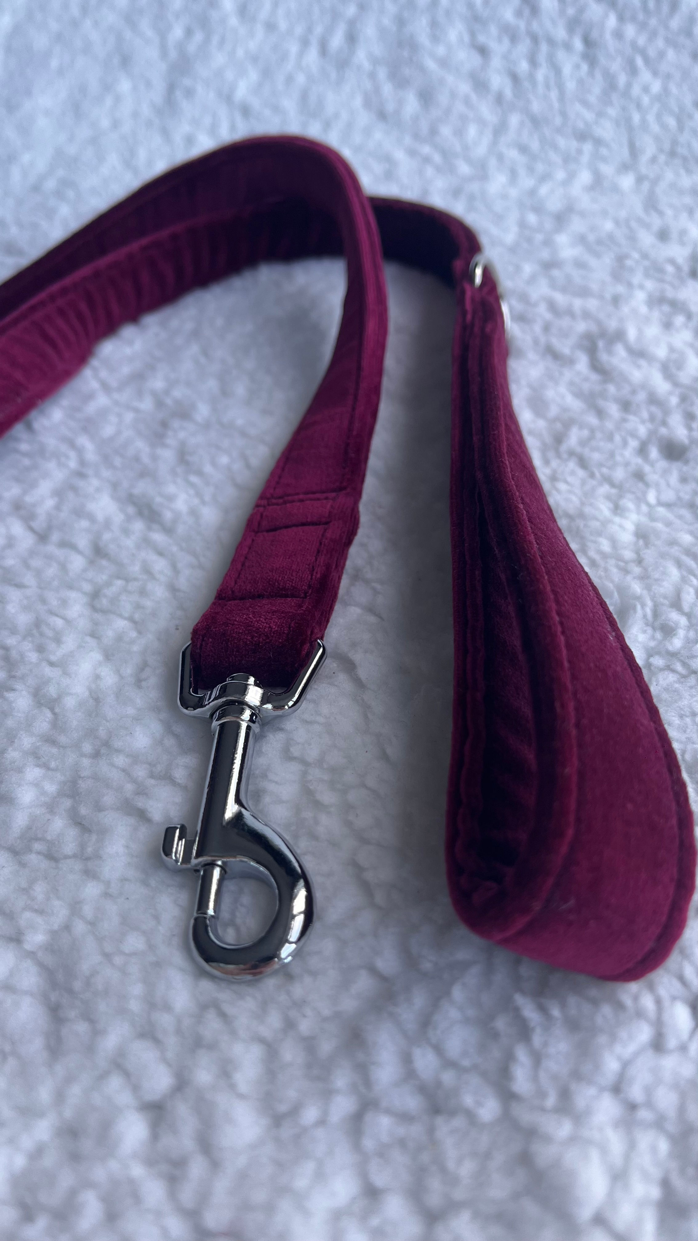 Luxury Velvet Lead Wine