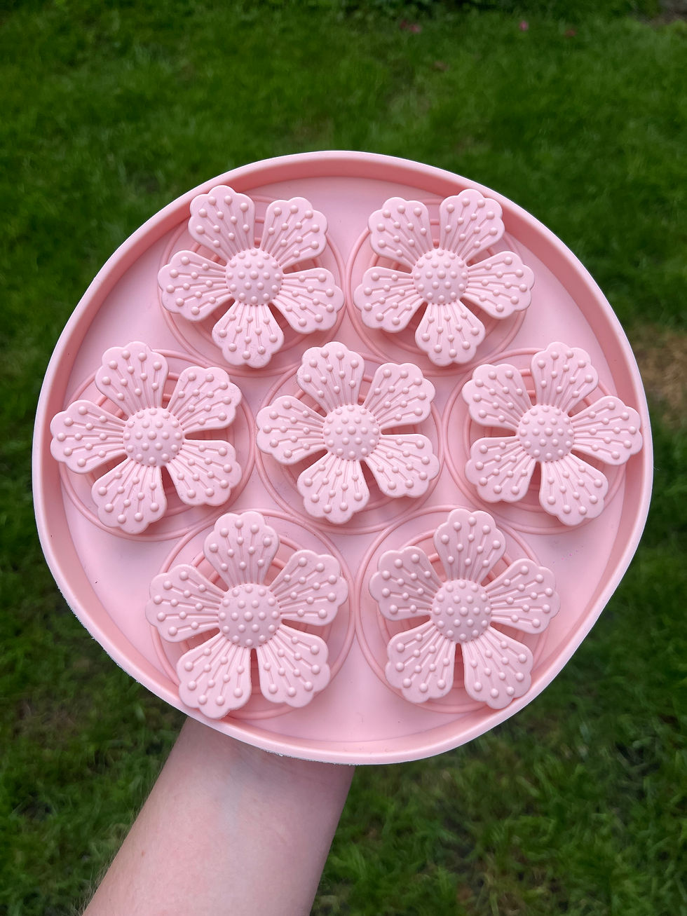 Flower enrichment lick mat Pink