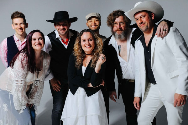 The Seven Wonders – Fleetwood Mac Tribute