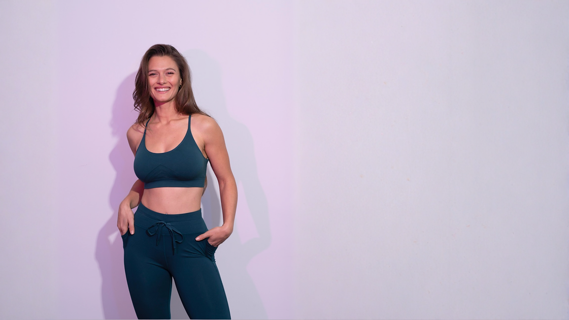 Holistic health coach Gena Bradshaw in Long Island helping clients reclaim health and purpose