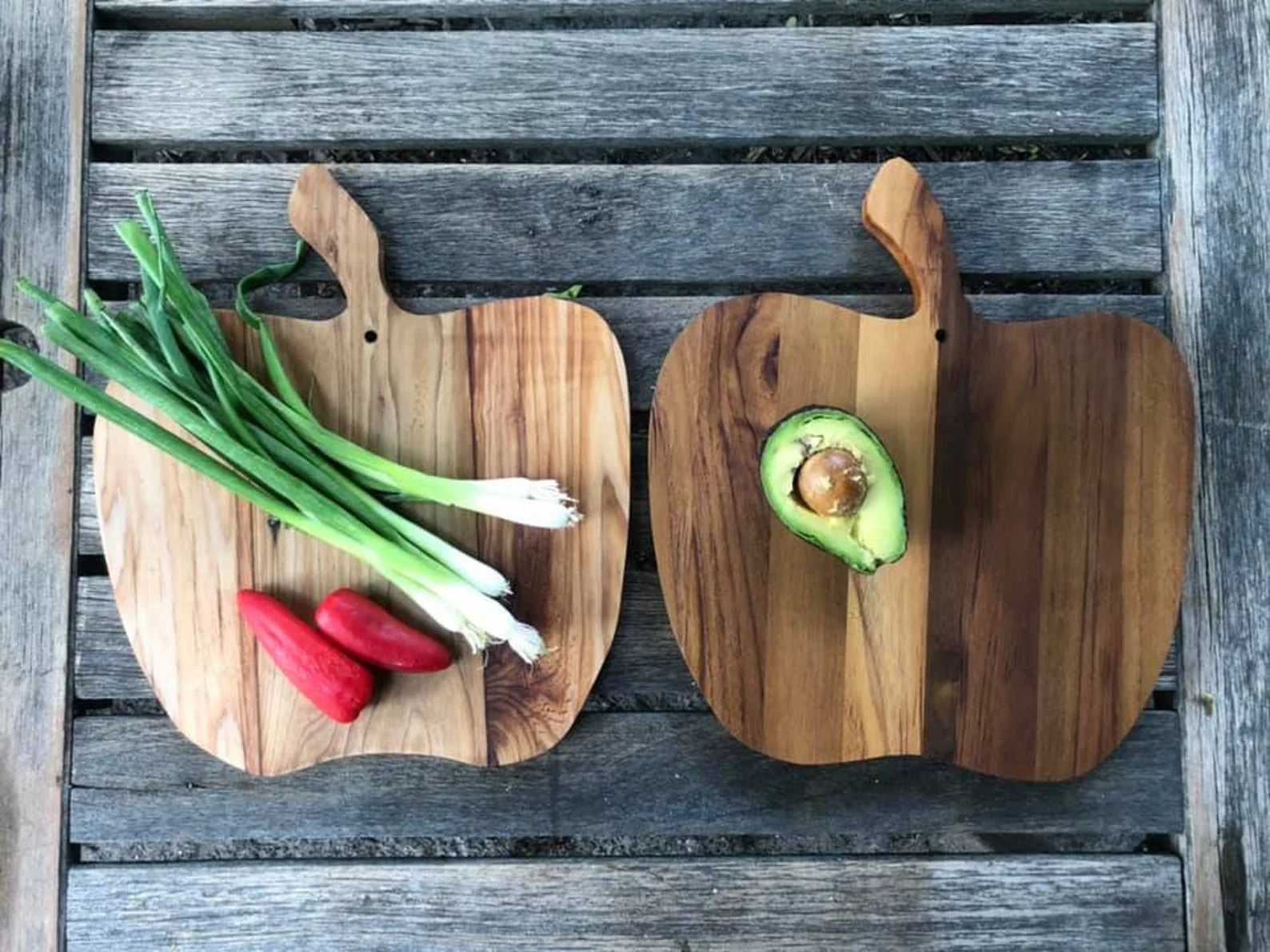 Apple Cutting Board - Reclaimed Pine