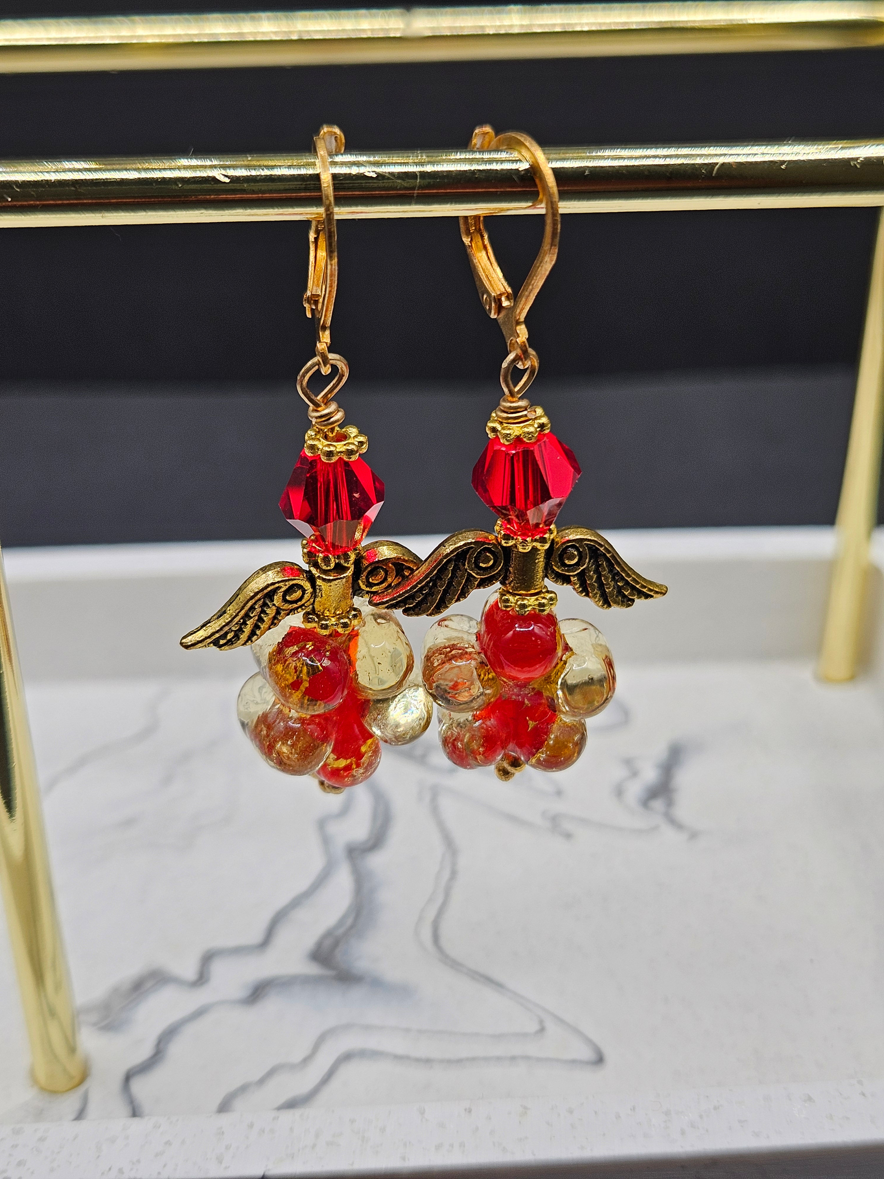 Red, Venetian bubble, gold