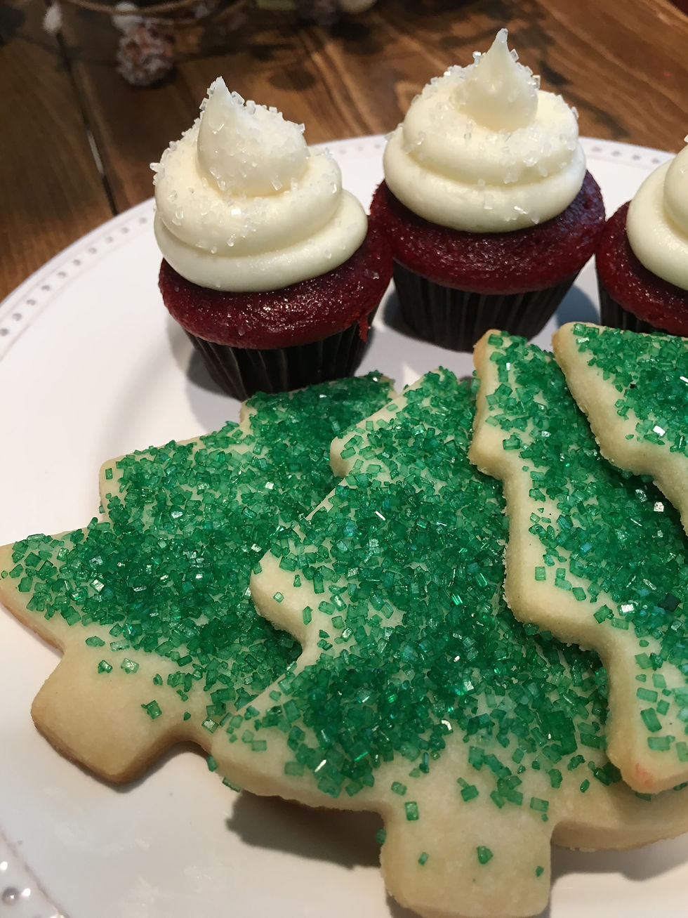 Mini cupcakes & shortbread cookies