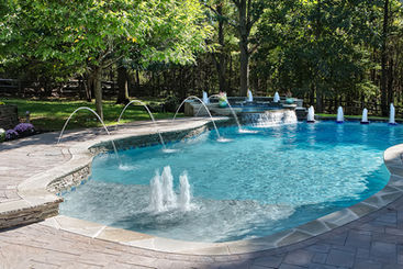 fountain pool.jpeg