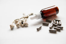 How Microdosing Psilocybin Can Benefit Mothers