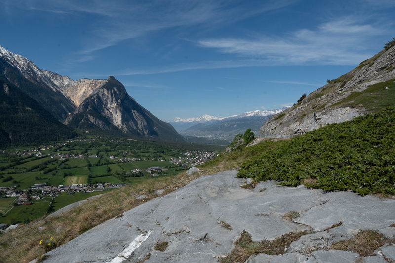 Felsensteppe mit Blick ins Rhonetal bei Leuk