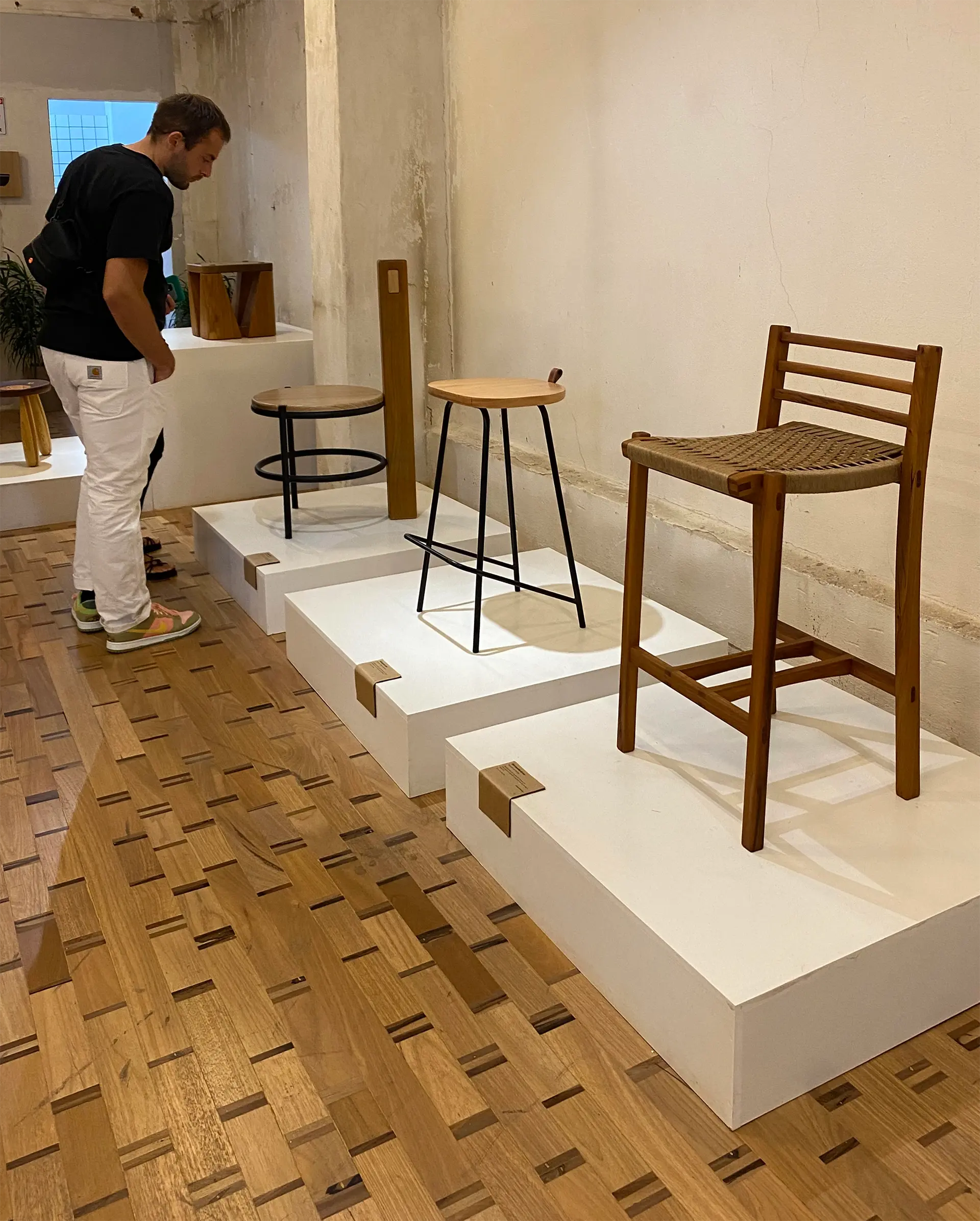 exposição de mobiliário