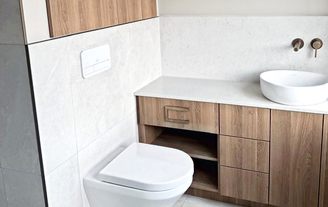 WhatsApp Image 2025-10-29 at 16.44_edited.jpg