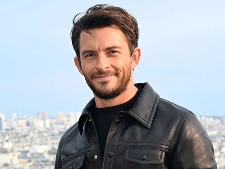 Fellow Travelers Star Jonathan Bailey Circling Lead Role In New Jurassic World Movie From Universal And Amblin