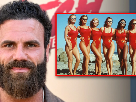 'Baywatch' Star Jeremy Jackson Admits To Sniffing Female Costars' Swimsuits