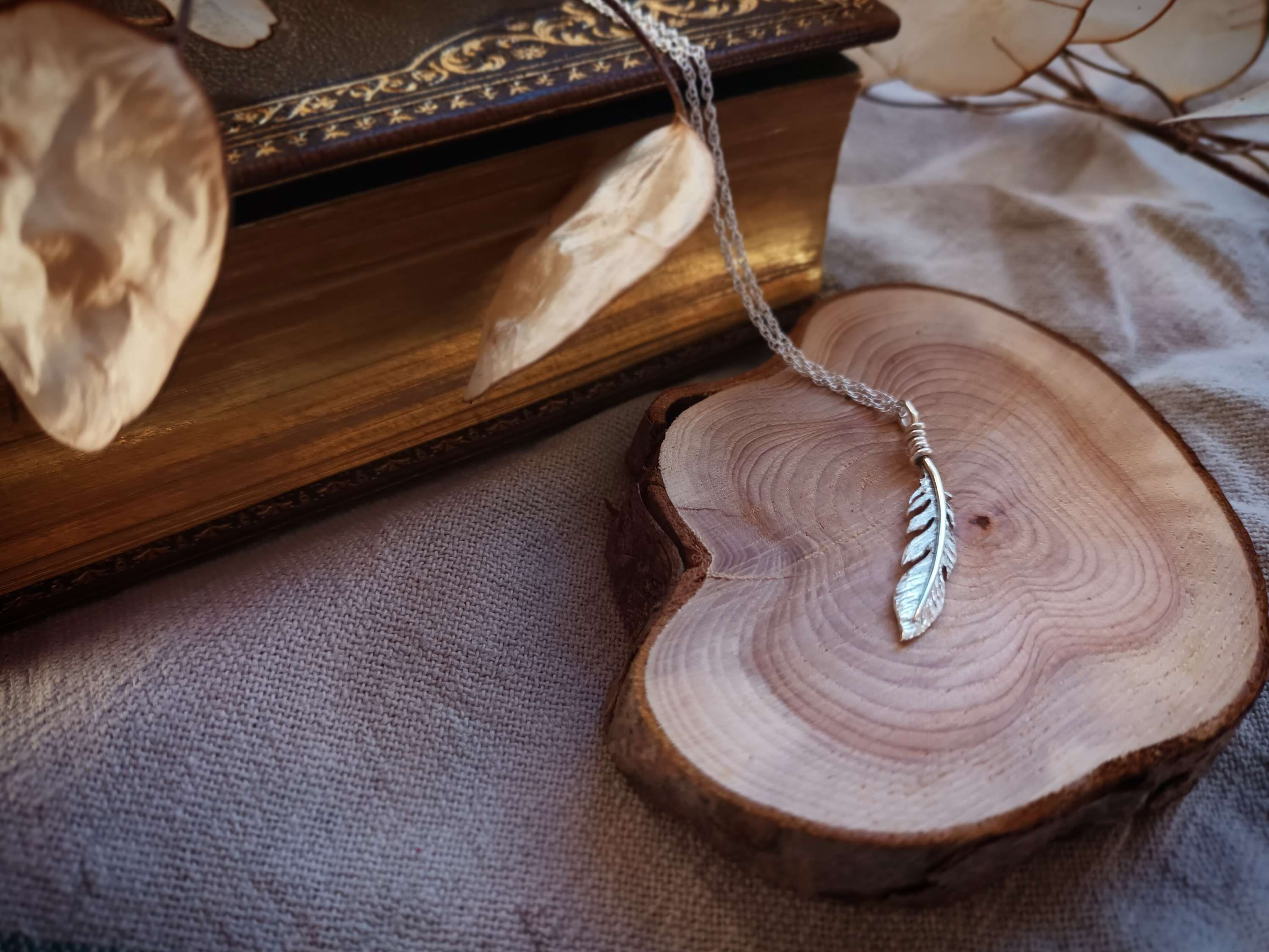 Feather pendant