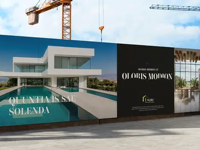 Bauzaun Werbung eines Immobilien Neubauprojektes auf an der Baustelle