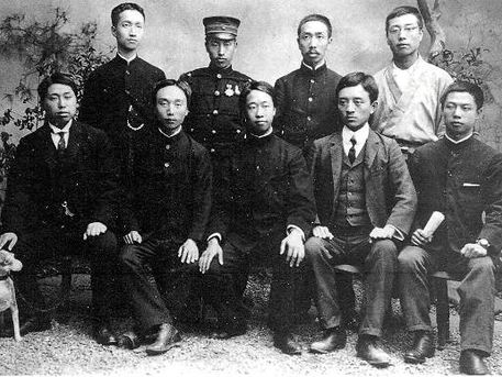 歷史上的今天（11月4日）
