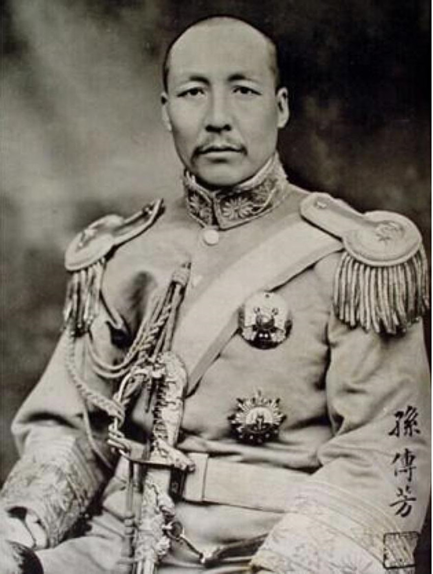 孫傳芳,與張作霖、張宗昌並稱為三大軍閥(公有領域)