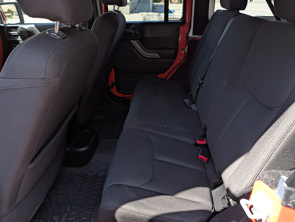 Thumbnail: 2015 Jeep Wrangler Unlimited Sport