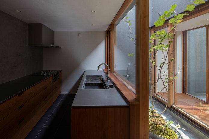 HOUSE A