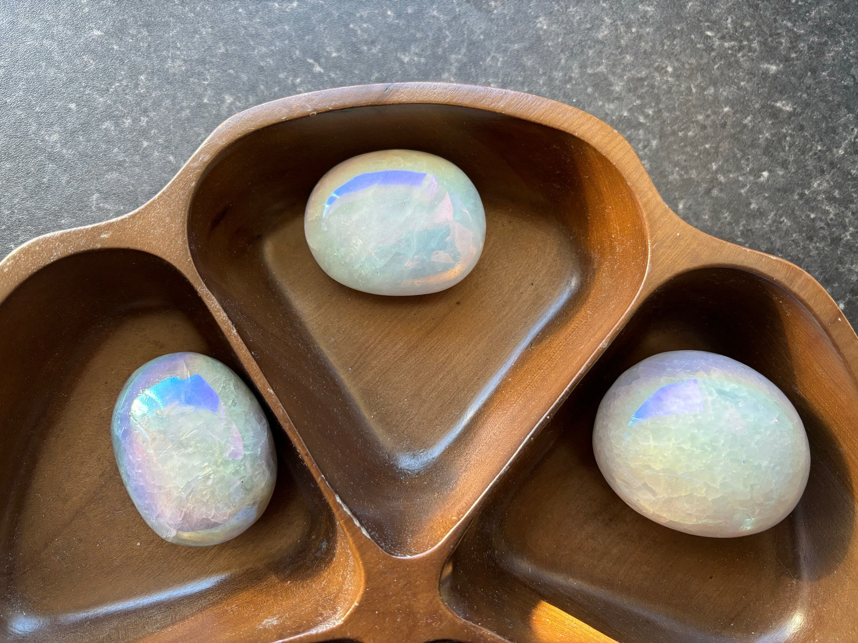 Aura Kyanite palmstone large