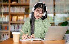 Online English Courses in ESLVista