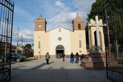 1200px-Siguatepeque07[1]