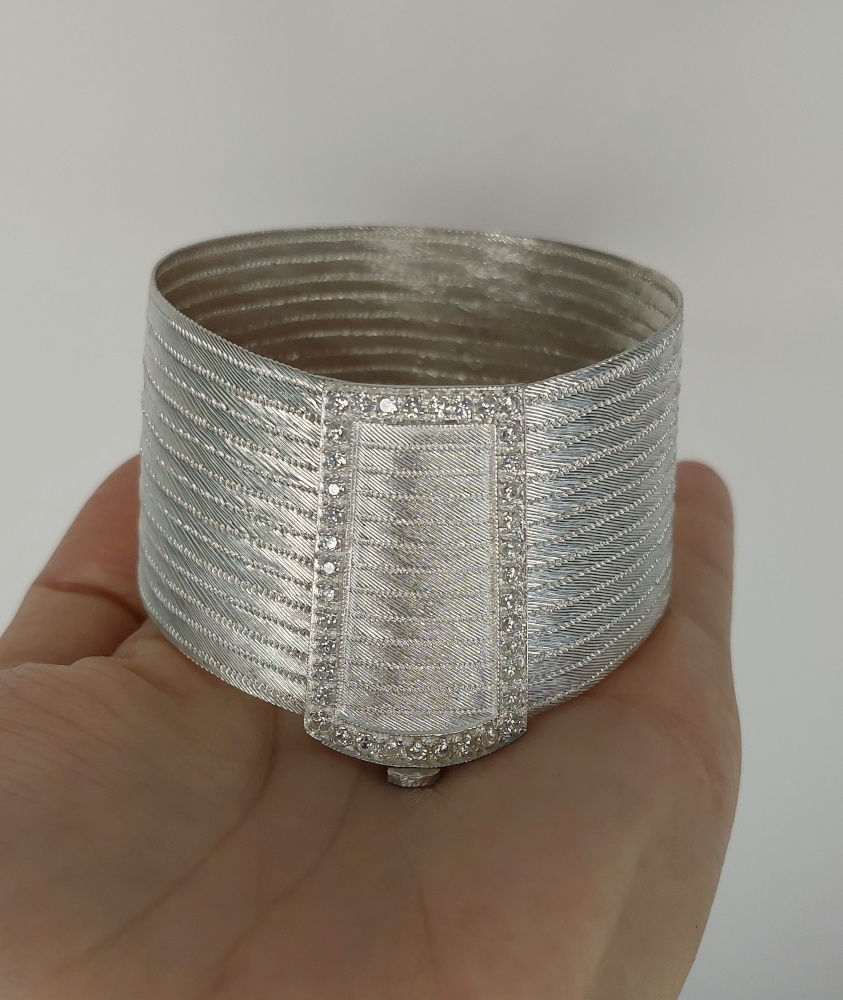 15 Sıra Tek Sıra Taş Başlıklı Hasır Bileklik