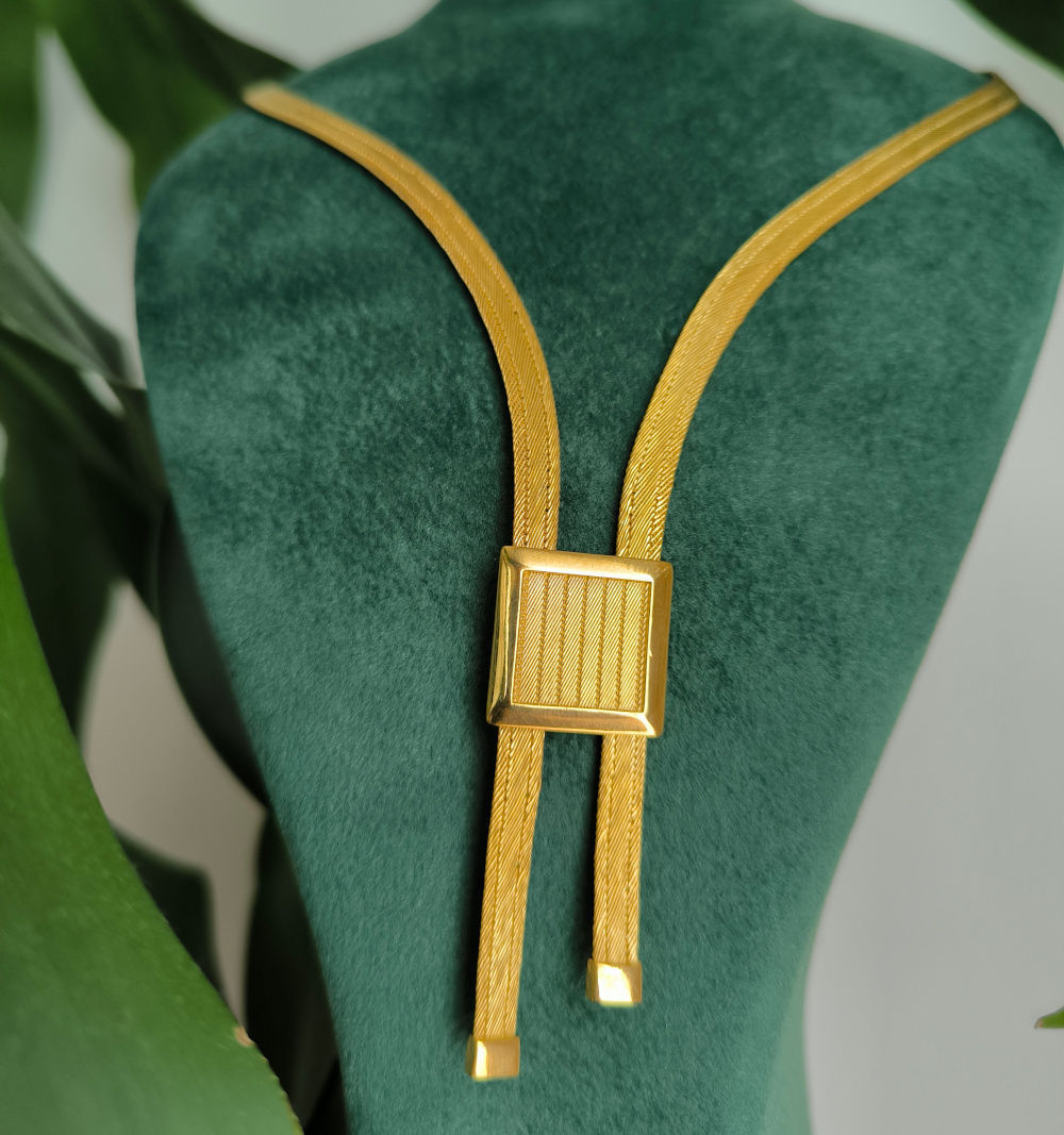 Altın Kaplama 3 Sıra Kare Hasır Başlıklı Uzun Hasır Kolye