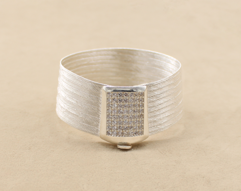 11 Sıra Ful Taş Başlıklı Hasır Bileklik