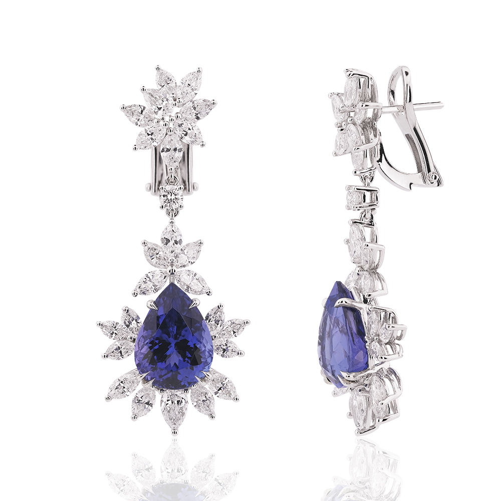 19,60 Carat Diamond Tanzanite Earrings