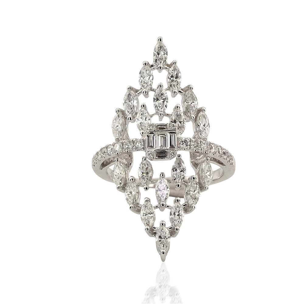 1,68 Karat Diamond Baguette Ring