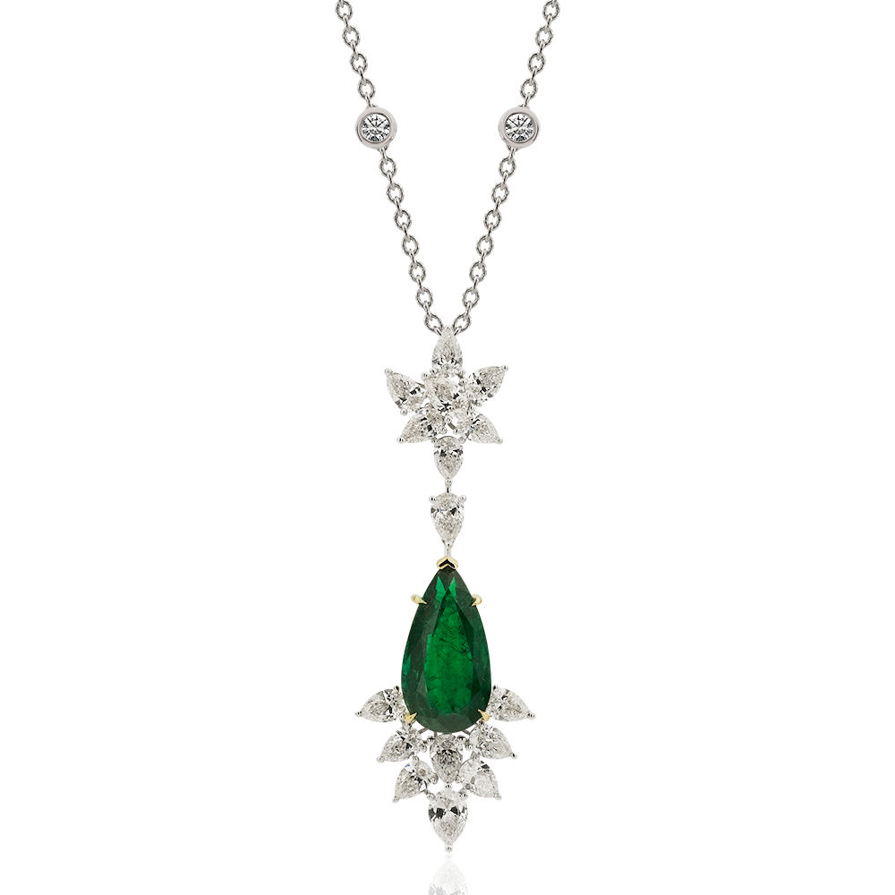13.45 Carat Diamond Emerald Necklace