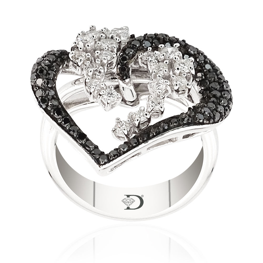 1,86 Carat Diamond Black Diamond Ring