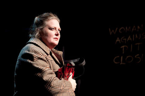 Pit dir. Jeff Woodbridge