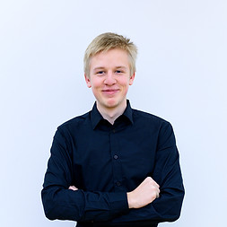 Julius_Crew_2.jpg