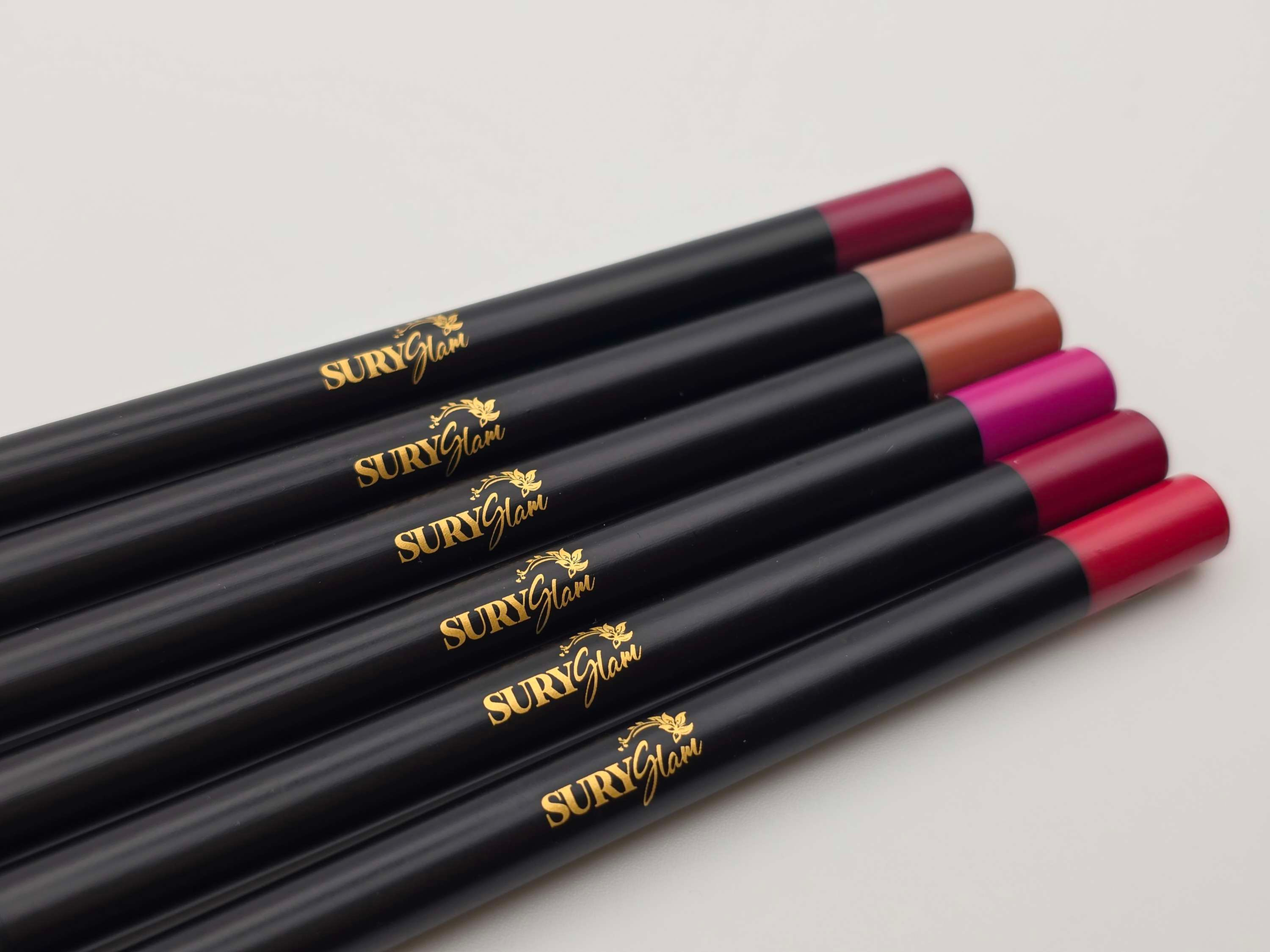 Lip Definer 