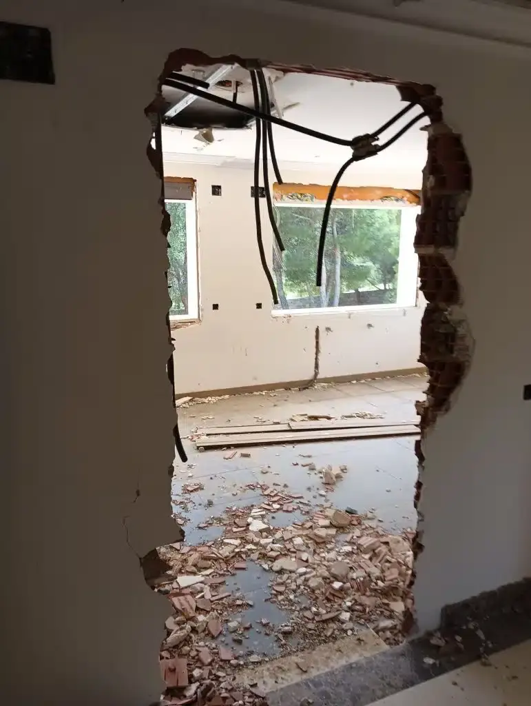 Thumbnail: Posiadłość podmiejska / wiejska Polop