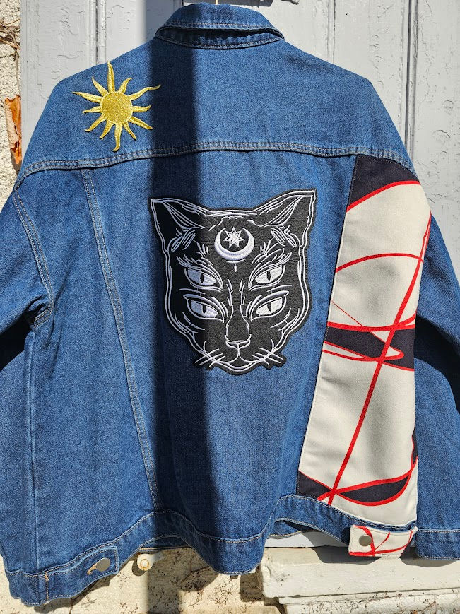 Thumbnail: Veste “féline cosmique” – MLF Signature