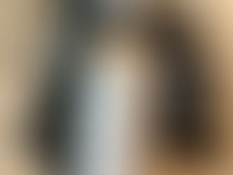 Effortless Glow: How Busy Women Can Achieve Radiant Skin with Our Blueberry Boost Antioxidant Mask