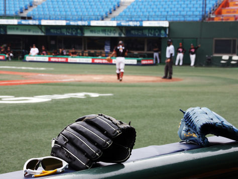 Florida Swept Again in SEC Play, Loses 11-3 in Series Finale Against No. 23 Vanderbilt