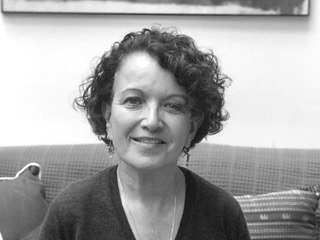 Writer: Harriet Goldenburg
