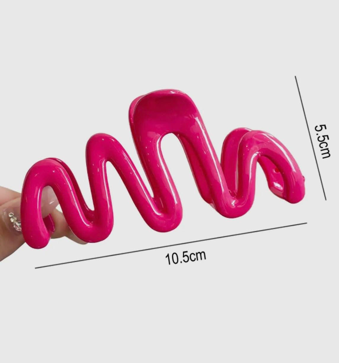 Chunky Waves Acrylic Hair Claw Clip