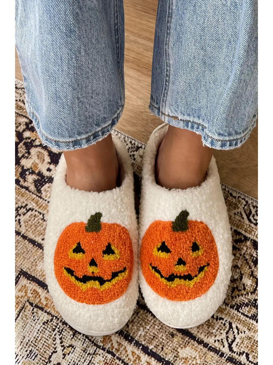 Halloween Pumpkin Print Plush Slippers