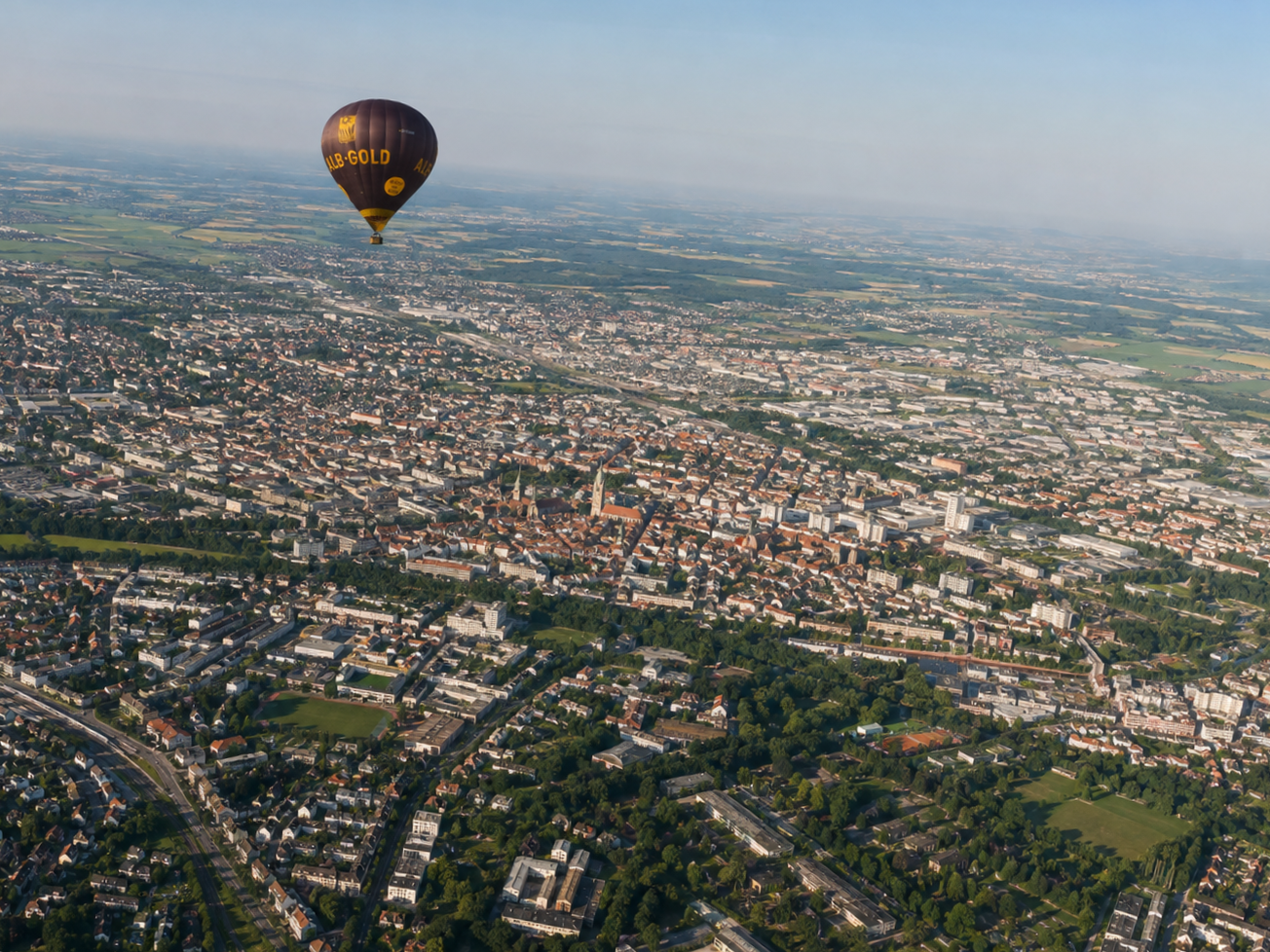 Alb-Gold Ballon über Augsburg